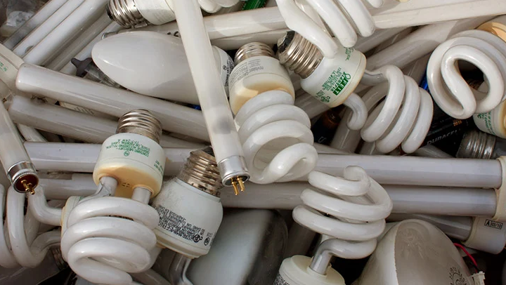 Lâmpadas Fluorescentes compactas (CFLs) 