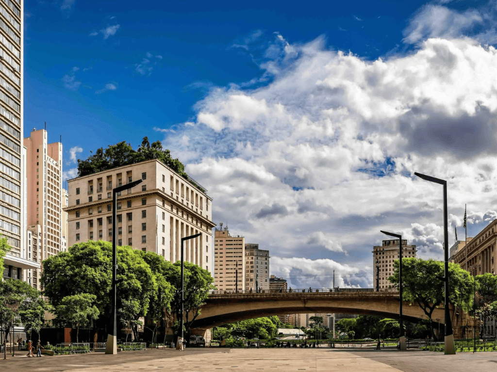 Viaduto do Chá centro de SP