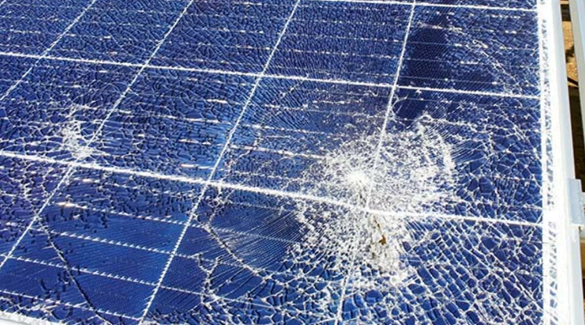 painéis solares resistentes