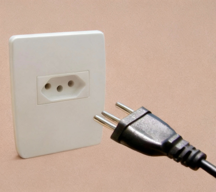 tomada 3 pinos com plugue