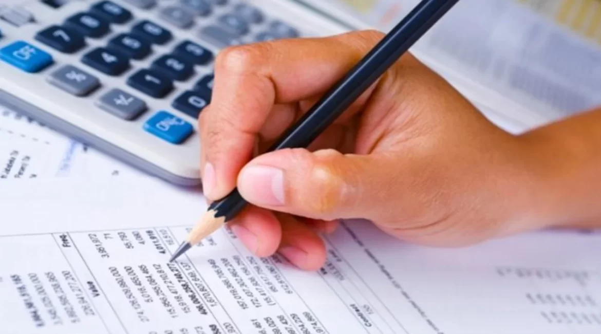 Quanto dinheiro você pode economizar desligando as luzes?