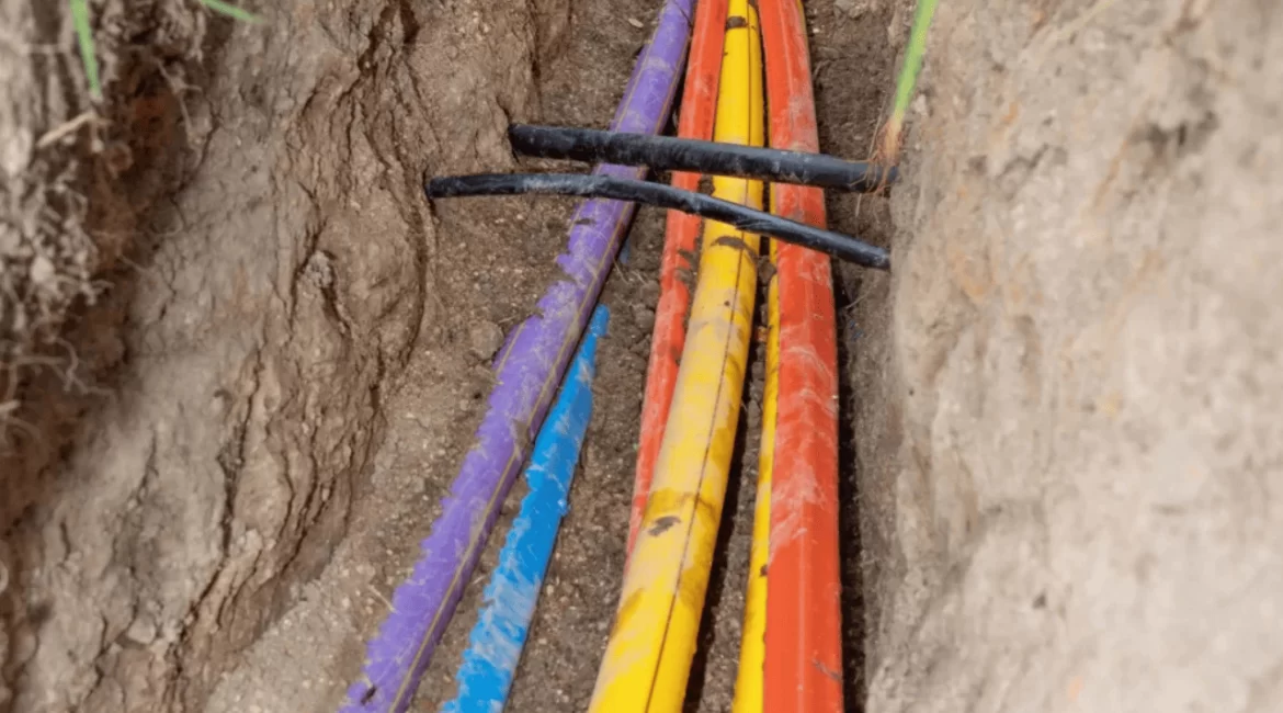 Linhas de energia subterrâneas utilizadas na distribuição elétrica