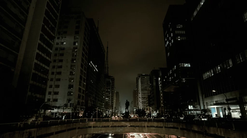 Apagão no Brasil em 2009 deixando cidades sem energia