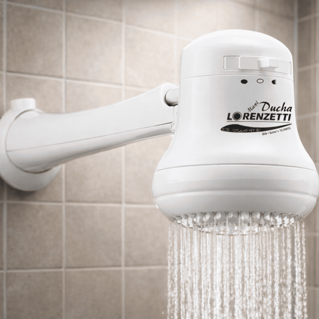 Chuveiro Maxi Ducha Ultra 220v 5500w da Lorenzetti instalado em banheiro