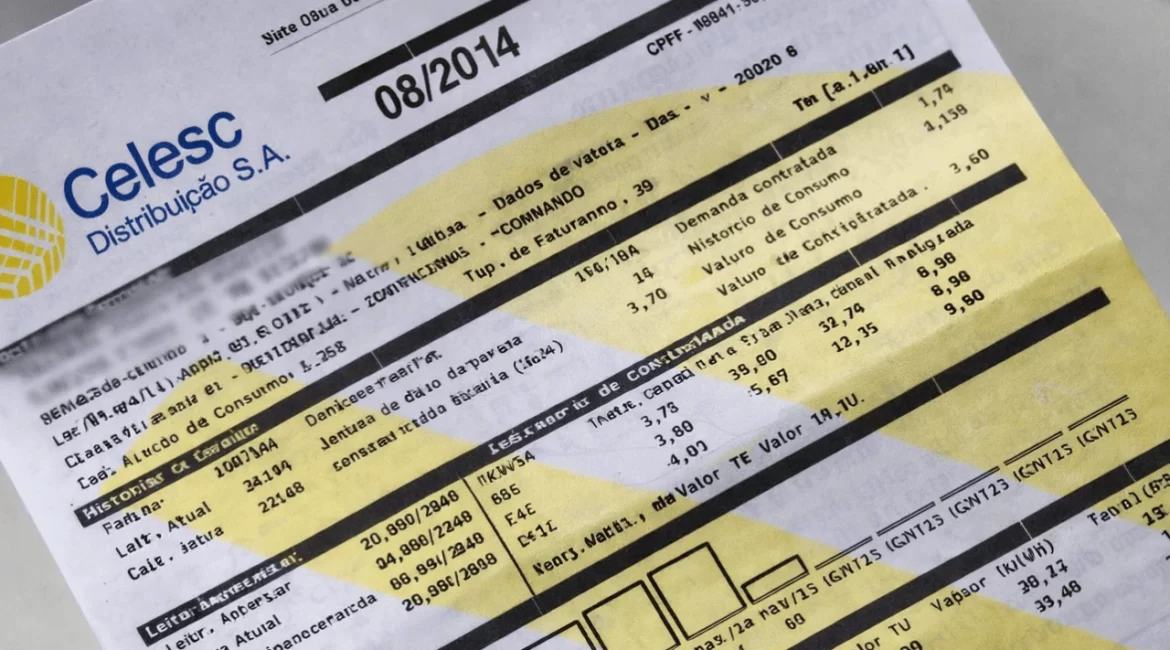 Conta de luz alta modelo da Celesc com valor elevado