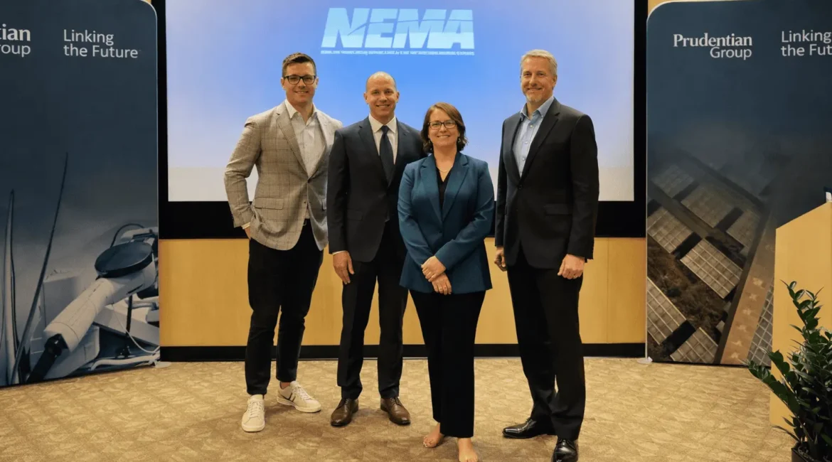 Representantes da NEMA associação elétrica