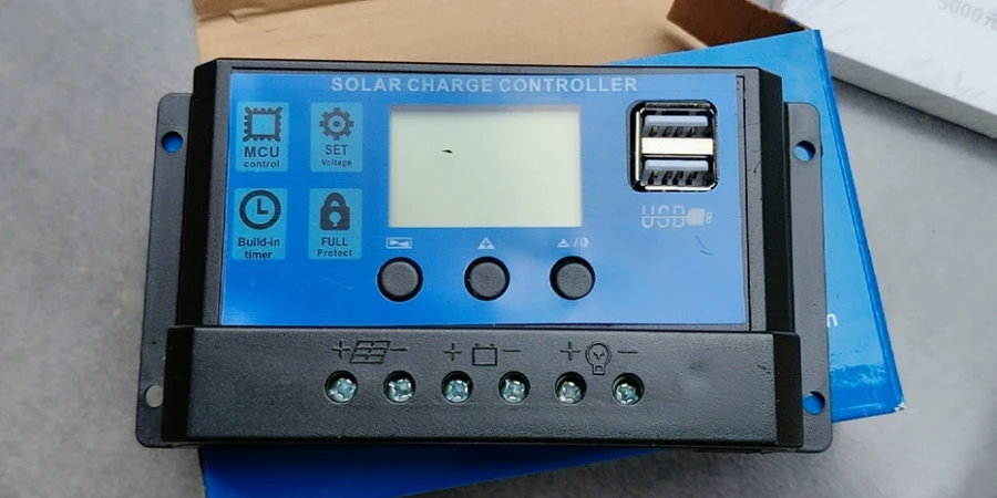 Controlador de carga utilizado para gerenciar o carregamento de baterias em sistema de energia solar